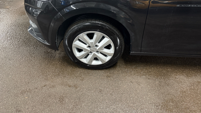 Dacia Sandero 1.0 Tce Expression 5dr Bi Fuel Hatchback